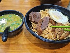 -志权牛肉面(灵山路店)