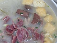 -叶新小吃店(来凤小区总店)