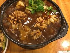 -三鞭一花·独一处·元英砂锅(海光寺店)