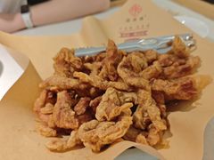 -聚友斋(陶瓷琉璃馆水晶街店)