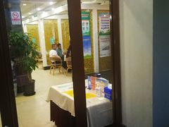 -大鸭梨烤鸭店(金顶街店)