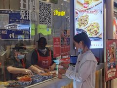 门面-阿战Lucky roll卷凉皮(MOMOPARK店)