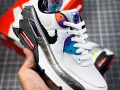 -NIKE品牌体验店(南京东路店)