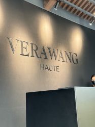 -Vera Wang婚纱礼服旗舰店