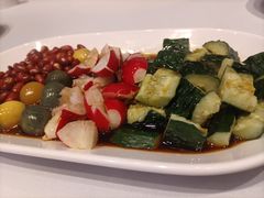 -巴特餐饮6加1音乐餐吧·新疆菜