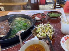 -赵美丽·重庆社区火锅·直营店(火车东站·中豪国际店)
