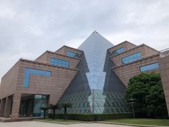 -上海市龙华烈士陵园