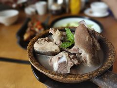 -隔壁老王·家常云南菜(花巷店)