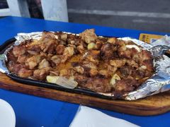 -老东镇啤酒屋海鲜加工·蒸汽海鲜·海鲜烧烤(台东店)