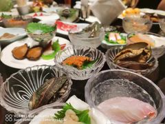 -半岛翡丽海鲜自助餐厅(观风亭店)