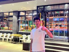 -街角等你.大连海鲜烧烤.经典铁板海鲜串(西安路店)