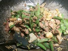 -费大厨辣椒炒肉(黄兴中心广场店)