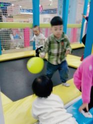 -孩子王童乐园(西安盛龙店)