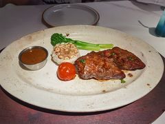 -阿妮叶李(光谷世界城店)
