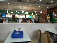 -六和餐饮(东城根店)