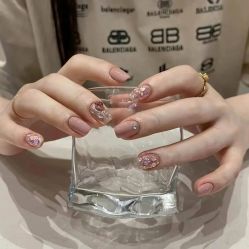 -初瞳专营美睫美甲