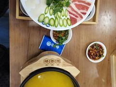 -桥香园云南过桥米线(红龙井店)