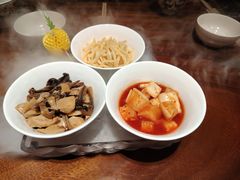 -李犟大爆鳝面·手工蟹黄包(湖滨西湖店)