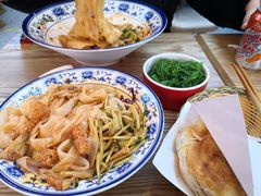 -陕味食族油泼面·小炒盖码面(双榆树店)