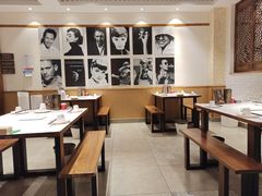 用餐区-白氏兄弟烧烤(中赢广场店)