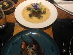 煎虾配紫薯泥薯片及姜味柠檬汁-AZUL by FUEL蓝色·法式酒馆(琶醍店)