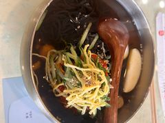 -服务大楼冷面(延大店)