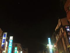 -六合夜市