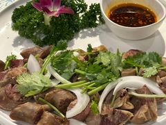 -巴扎美食·新疆菜·西域歌舞表演餐厅(新疆大厦店)