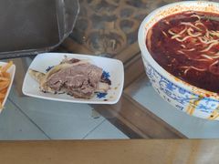 -吾穆勒蓬灰牛肉面·清真(北滨河中路店)