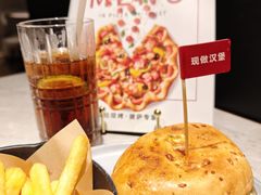 -必胜客(济微路店)