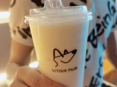 椰乳冰沙-ViTalk hub咖啡