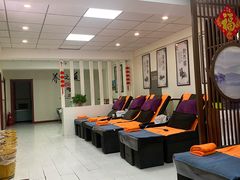 -老苗医养生堂(（1店）解放东路店)