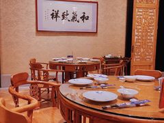 -龙悦湾酒家·八阵鱼生·渔人码头店