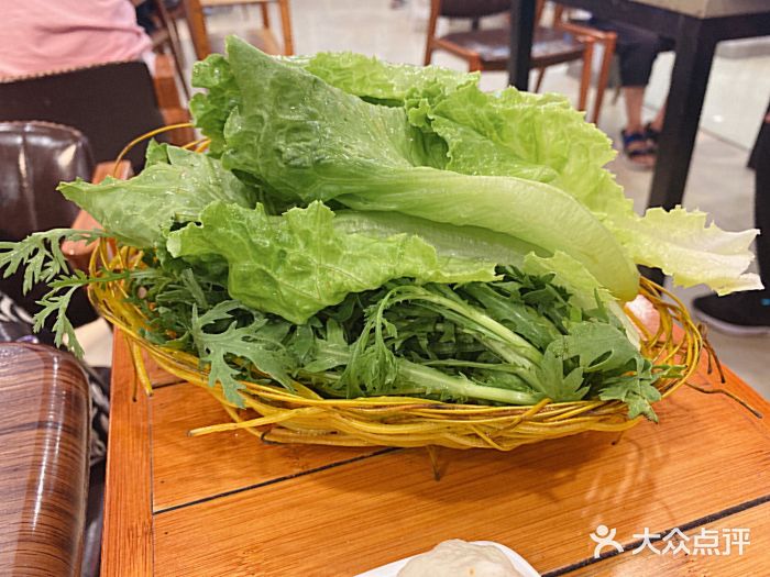 周嵘铜火锅图片