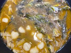 黄辣丁鲜鱼锅-小小河边鱼(天润城店)