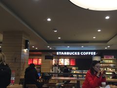 大堂-星巴克(上海交通大学店)