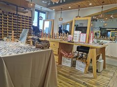 -肆兮眼镜·蔡司·徕卡战略合作店(大坪店)