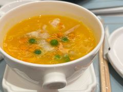 宫廷金汤炖花胶-品海楼·大连海胆锅贴馆(东港店)