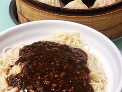 炸酱拌面-食惠里小笼包面馆(越秀店)