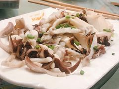 -沈家门海鲜夜排档(东港店)