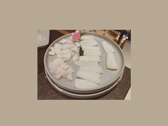 竹荪一家亲-煲宫(华润万象城店)