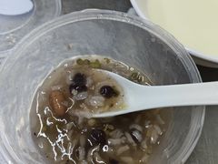 -芳婆糕团店(王府大街店)
