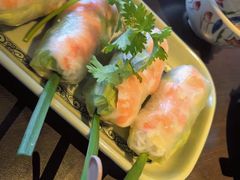 -大头虾越式风味餐厅(光明广场店)