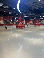 -冰世界真冰场(欢乐汇店)