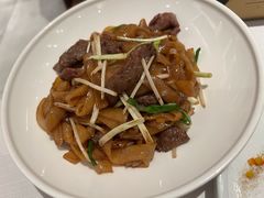 古厨干炒自制牛河-北京厨房(SKP店)