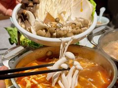 -鼎鼎香·港式火锅·臻选店(北京SKP店)