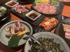 -山之屋炭火烧肉·生啤畅饮(大朗万科中央公园店)