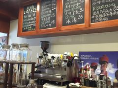 -HUG COFFEE(鼓楼店)