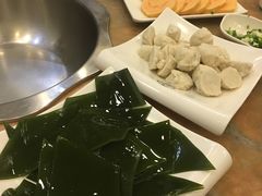 -盛元盛居传统炭火锅(绿园店)