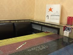 -扒虾小妹儿麻辣海鲜(宏图街店)